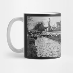 Canalside Moorings At Newbury Mug